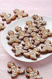 来3DM游戏APP，i7+4070Ti主机、百款游戏兑换码免费送！